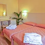 Hotel Il Monte 3*