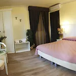 Il Monte Hotel Monte San Savino