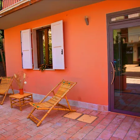 Il Monte Hotel 3*