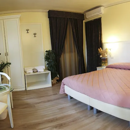 Il Monte Hotel Monte San Savino