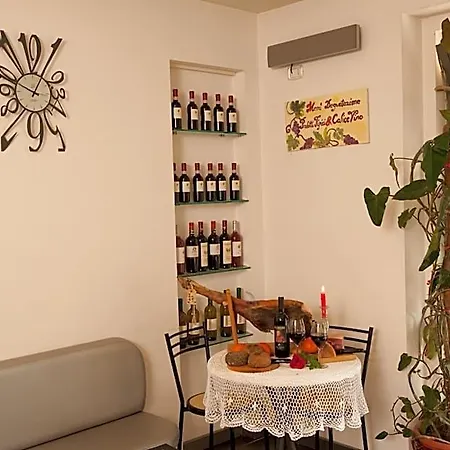 Il Monte Hotel 3*