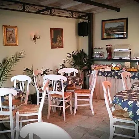 Il Monte 3* Monte San Savino