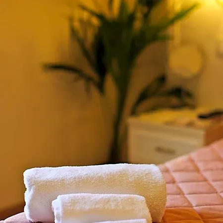 Il Monte Hotel 3*