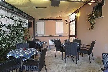 Il Monte מונטה סן סאבינו